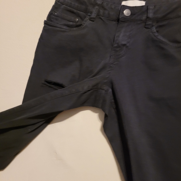 BP Distressed Black Jeans - Picture 3 of 10